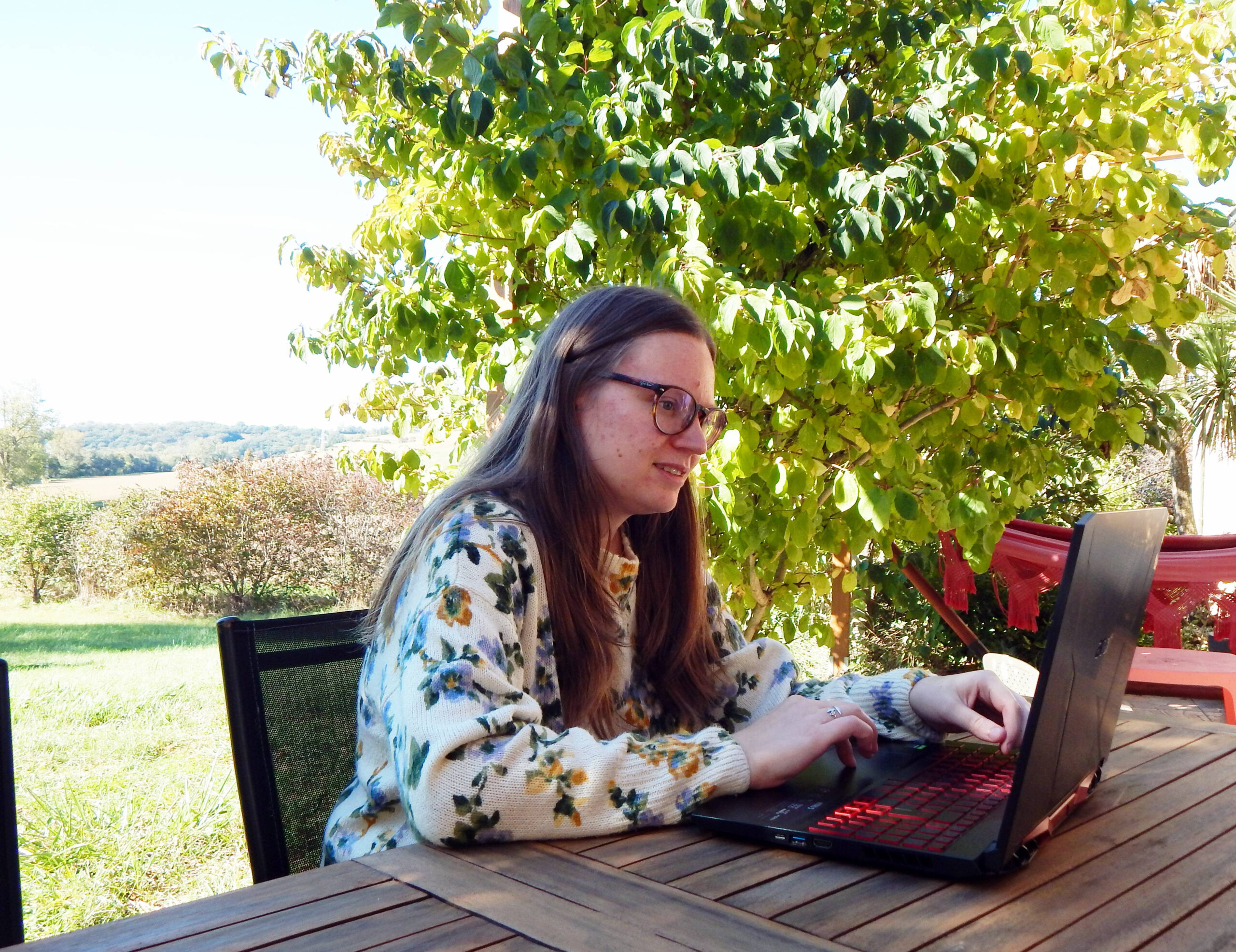 Ophélie de Pixel Mimosa, développeuse web freelance